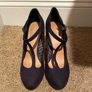 Royal Blue Crown Vintage Heels SZ 8